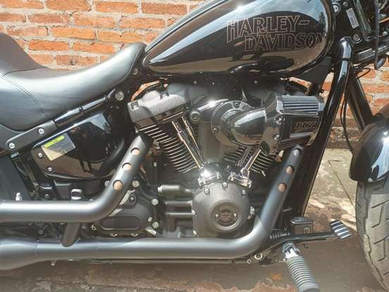 HARLEY-DAVIDSON-SOFTAIL BREAKOUT-2023