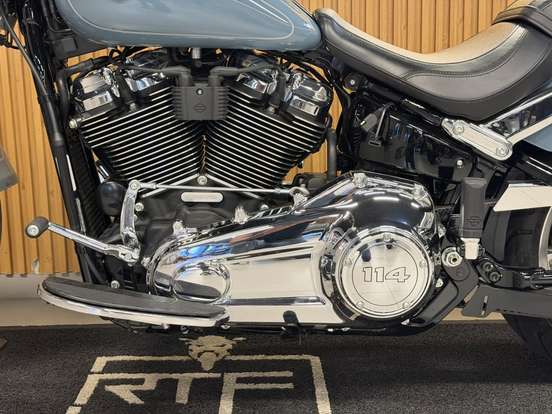 HARLEY-DAVIDSON-SOFTAIL FAT BOY 114-2024