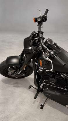 HARLEY-DAVIDSON-SOFTAIL FAT BOB 114-2019