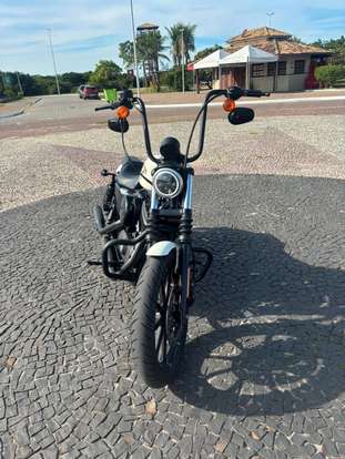 HARLEY-DAVIDSON-SPORTSTER IRON 883-2018