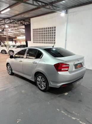 HONDA-CITY-1.5 LX 16V FLEX 4P AUTOMÁTICO HONDA-CITY-2014