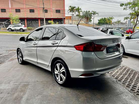 HONDA-CITY-1.5 LX 16V FLEX 4P AUTOMÁTICO HONDA-CITY-2015
