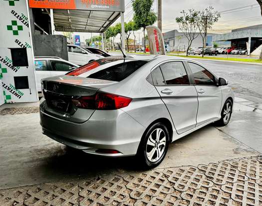 HONDA-CITY-1.5 LX 16V FLEX 4P AUTOMÁTICO HONDA-CITY-2015