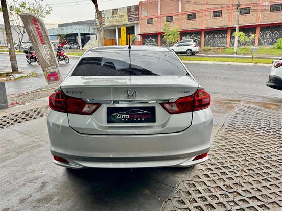 HONDA-CITY-1.5 LX 16V FLEX 4P AUTOMÁTICO HONDA-CITY-2015