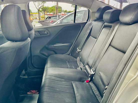 HONDA-CITY-1.5 LX 16V FLEX 4P AUTOMÁTICO HONDA-CITY-2015
