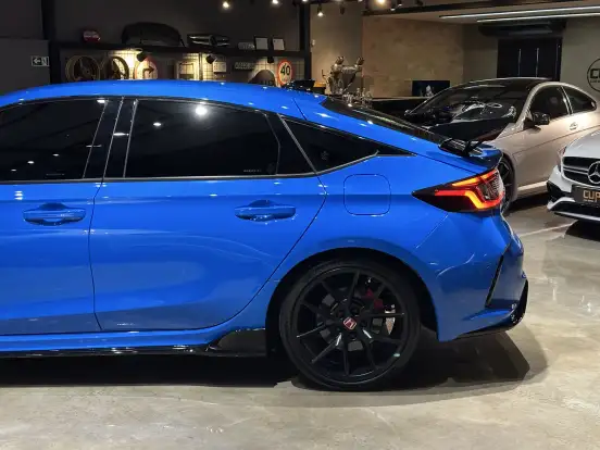 HONDA-CIVIC-2024