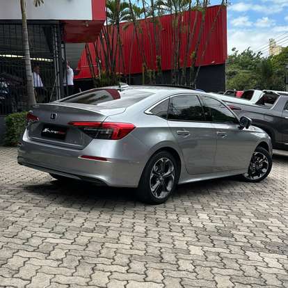 HONDA-CIVIC-2023