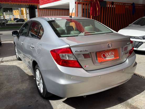 HONDA-CIVIC-2.0 LXR 16V FLEX 4P AUTOMÁTICO HONDA-CIVIC-2014