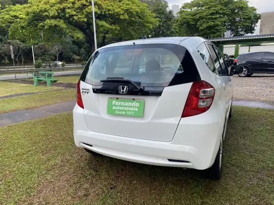 HONDA-FIT-2012