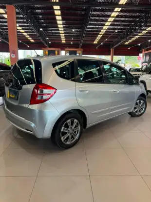 HONDA-FIT-2012
