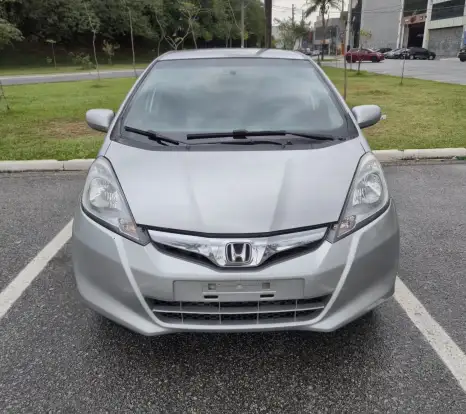 HONDA-FIT-2012