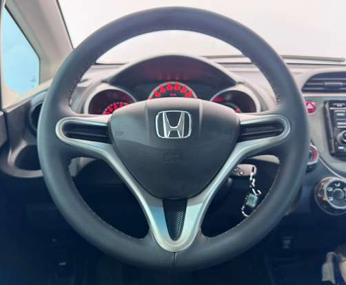 HONDA-FIT-2013