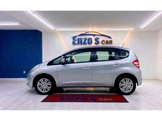 HONDA-FIT-2012