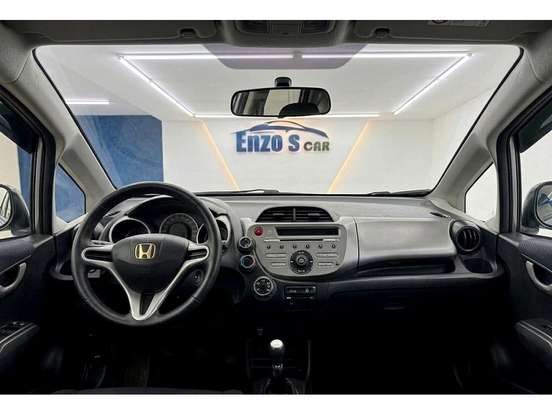 HONDA-FIT-2012