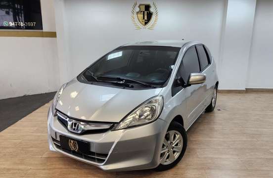 HONDA-FIT-2014