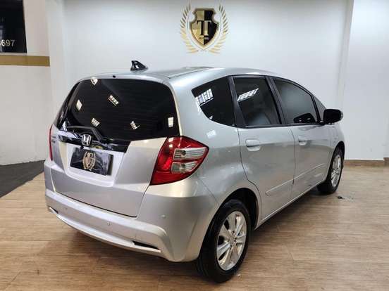 HONDA-FIT-1.4 LX 16V FLEX 4P AUTOMÁTICO HONDA-FIT-2014