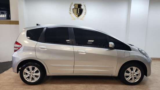 HONDA-FIT-2014