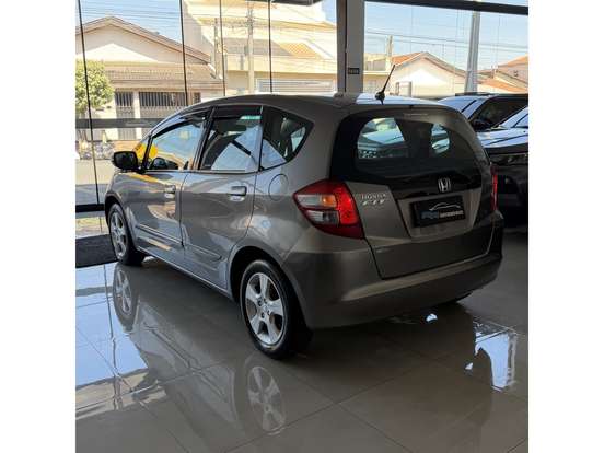HONDA-FIT-1.4 LX 16V FLEX 4P MANUAL HONDA-FIT-2009