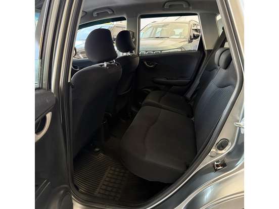 HONDA-FIT-1.4 LX 16V FLEX 4P MANUAL HONDA-FIT-2009