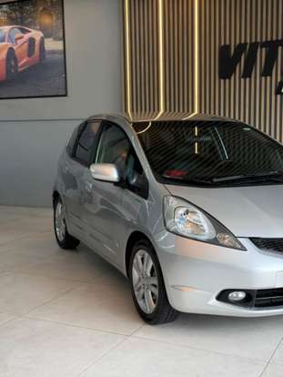 HONDA-FIT-2009
