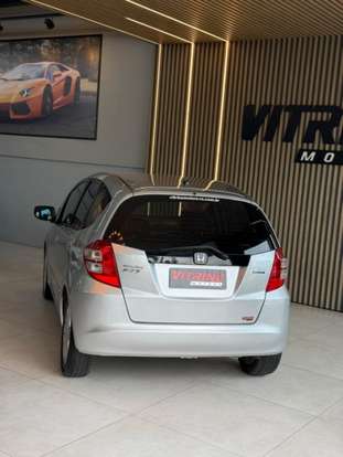 HONDA-FIT-2009