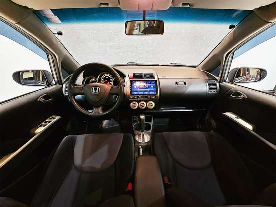 HONDA-FIT-2008