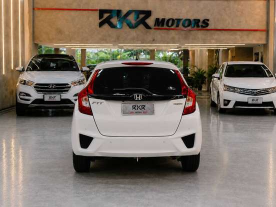 HONDA-FIT-2015