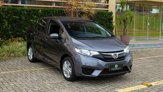 HONDA-FIT-2016