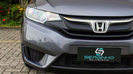 HONDA-FIT-2016