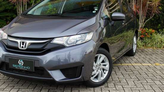 HONDA-FIT-2016