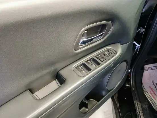 HONDA-HR-V-2020
