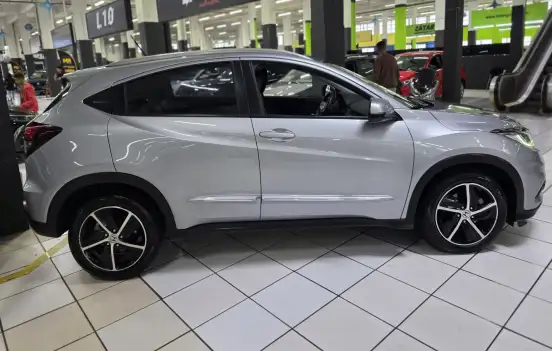 HONDA-HR-V-2018