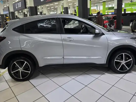 HONDA-HR-V-1.8 16V FLEX EXL 4P AUTOMÁTICO HONDA-HR-V-2018