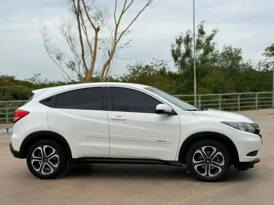 HONDA-HR-V-1.8 16V FLEX LX 4P AUTOMÁTICO HONDA-HR-V-2016