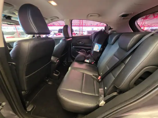 HONDA-HR-V-1.8 16V FLEX TOURING 4P AUTOMÁTICO HONDA-HR-V-2017
