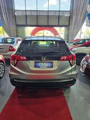 HONDA-HR-V-2015