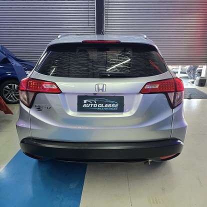 HONDA-HR-V-2015