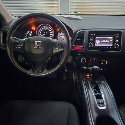 HONDA-HR-V-2015