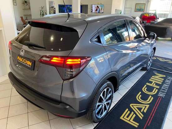 HONDA-HR-V-2021