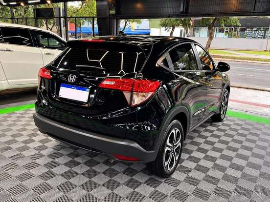 HONDA-HR-V-2017