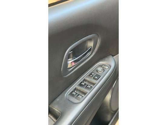 HONDA-HR-V-2016