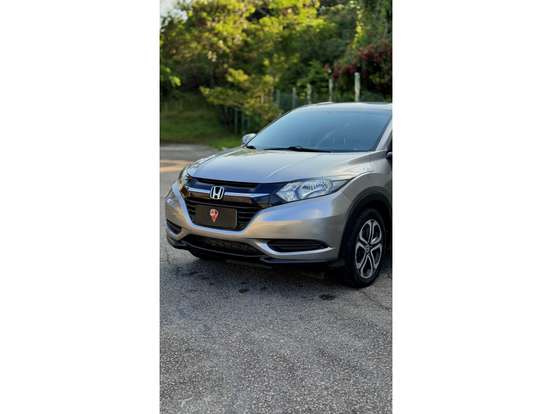 HONDA-HR-V-2015