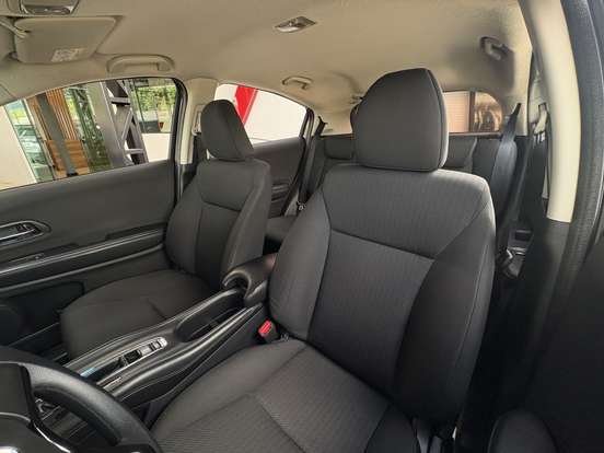 HONDA-HR-V-1.8 16V FLEX LX 4P AUTOMÁTICO HONDA-HR-V-2016