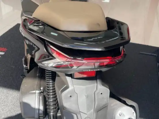 HONDA-PCX 160 DLX HONDA-PCX 160 DLX-2026