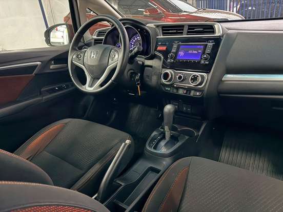 HONDA-WR-V-2017