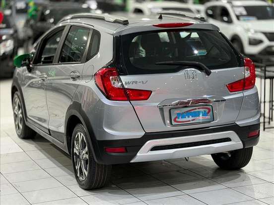 HONDA-WR-V-2017