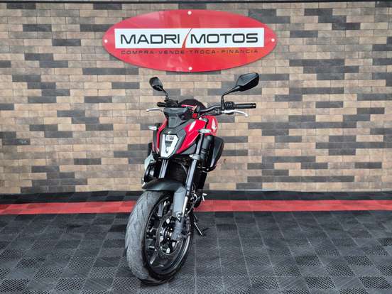 HONDA-CB 500 HORNET-2025