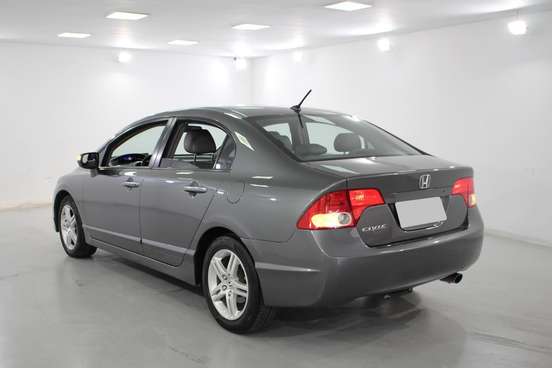 HONDA-CIVIC-2010