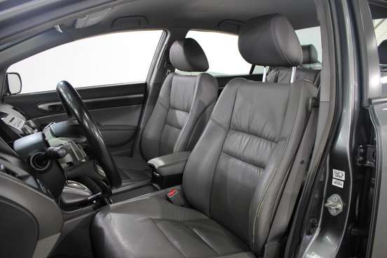 HONDA-CIVIC-2010