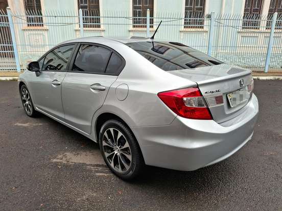 HONDA-CIVIC-2014